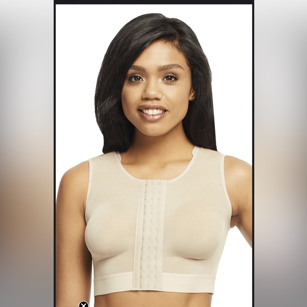 Clearpoint Medical Compressive Surgical Vest
Seamless Front-Closure Bra -Black